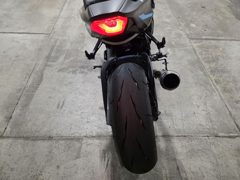 2024 Suzuki GSXR1000R 