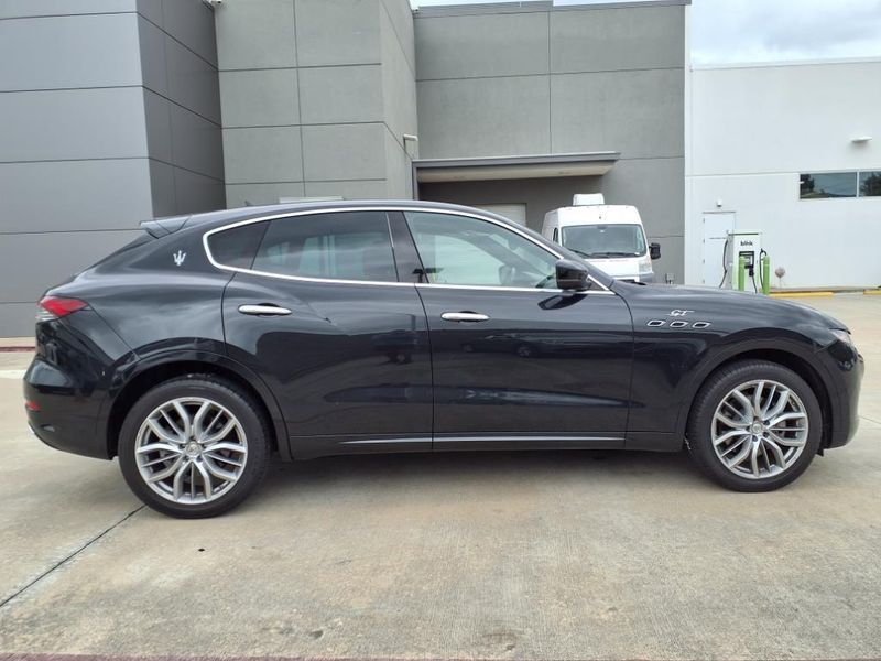 2022 Maserati Levante GTImage 15
