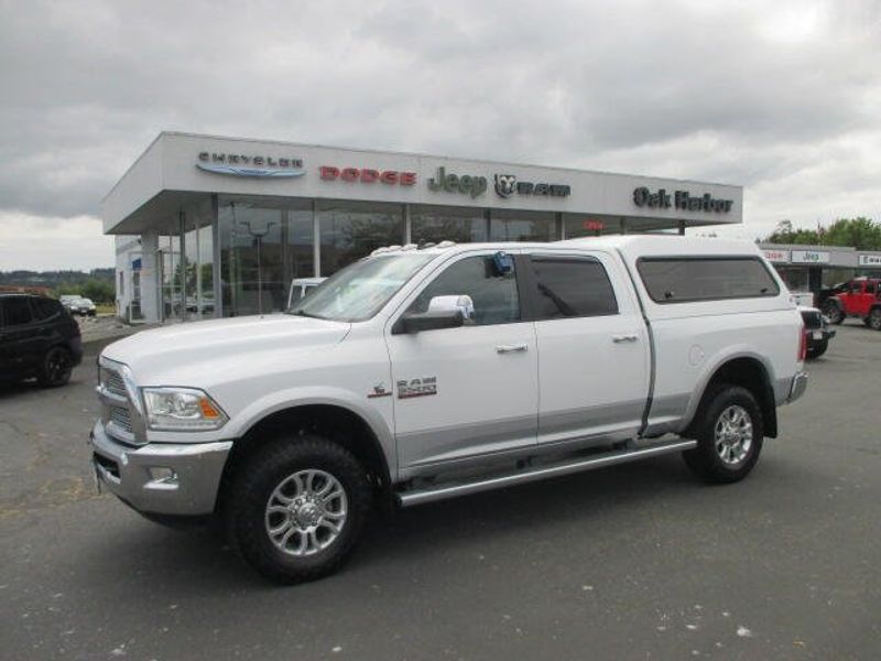 2015 RAM 3500 LaramieImage 1