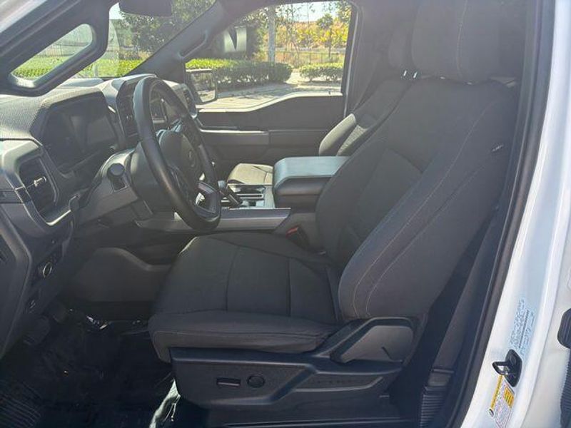 Used 2025 Ford F-150 XLTImage 9
