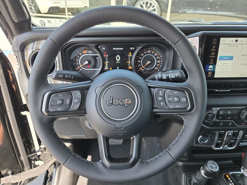 New 2026 Jeep Wrangler 4-door 85th Anniversary Edition