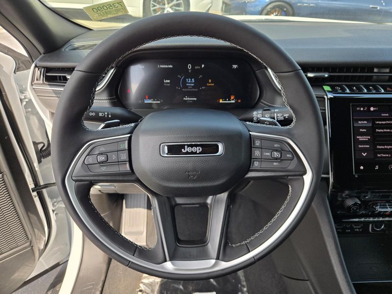 New 2026 Jeep Grand Cherokee L Laredo X 4x2