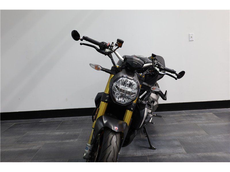 2021 Ducati MONSTER1200S  in a Black exterior color. New England Powersports 978 338-8990 pixelmotiondemo.com 