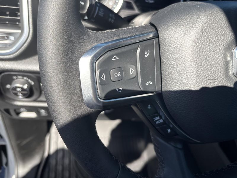 New 2025 RAM 1500 Big Horn Crew Cab 4x4 5