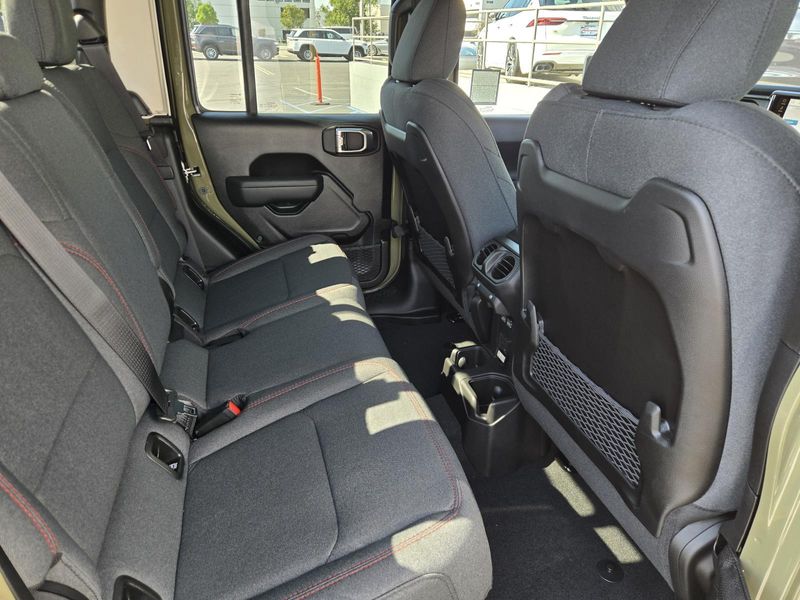 New 2026 Jeep Gladiator Rubicon 4x4