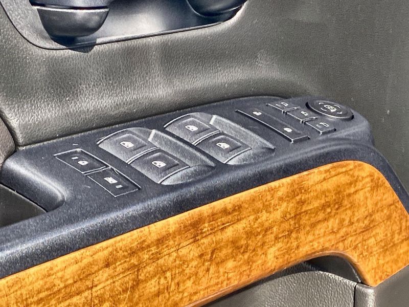 Used 2018 Chevrolet Silverado 1500 High CountryImage 22