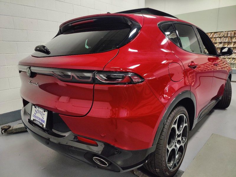 New 2024 Alfa Romeo Tonale Veloce EawdImage 14
