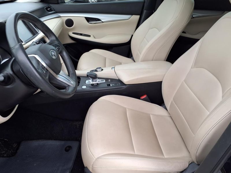 Used 2019 INFINITI QX50 LuxeImage 20