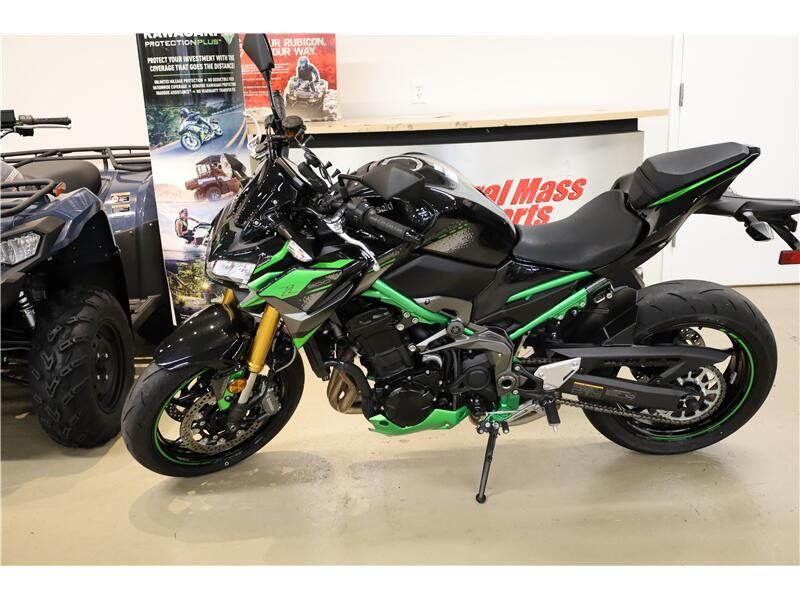 Used 2024 Kawasaki Z900E ABS Image 2