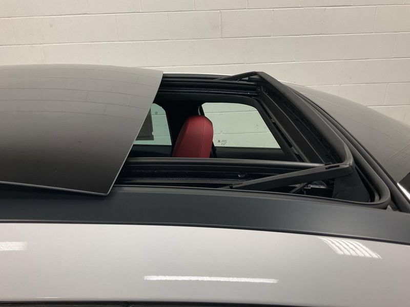 New 2026 Alfa Romeo Tonale Veloce AwdImage 4