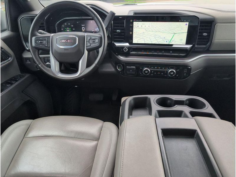 Used 2025 GMC Sierra 1500 SLTImage 35