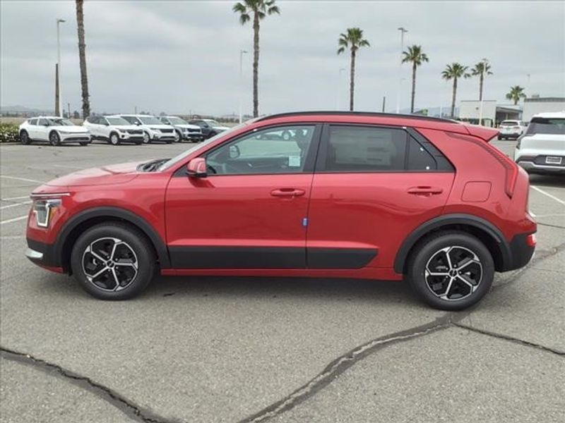 2024 Kia Niro EXImage 3