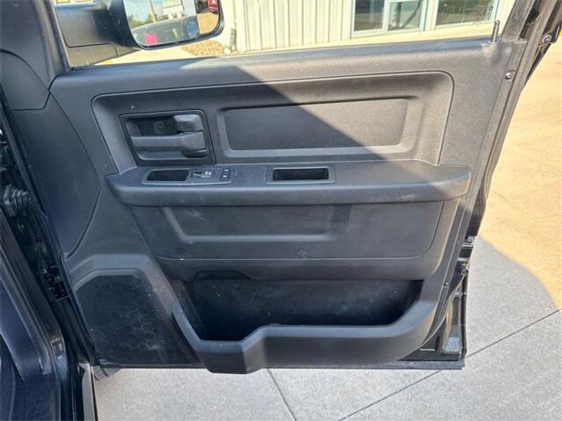 2022 Ram 2500 Tradesman photo 20