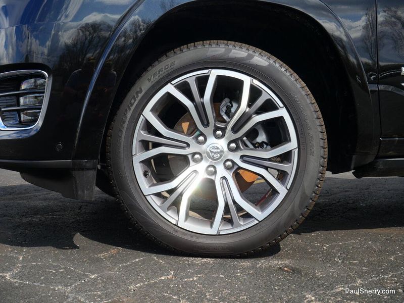 New 2026 RAM 1500 Tungsten Crew Cab 4x4