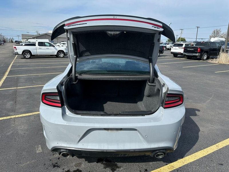 2022 Dodge Charger R/TImage 15