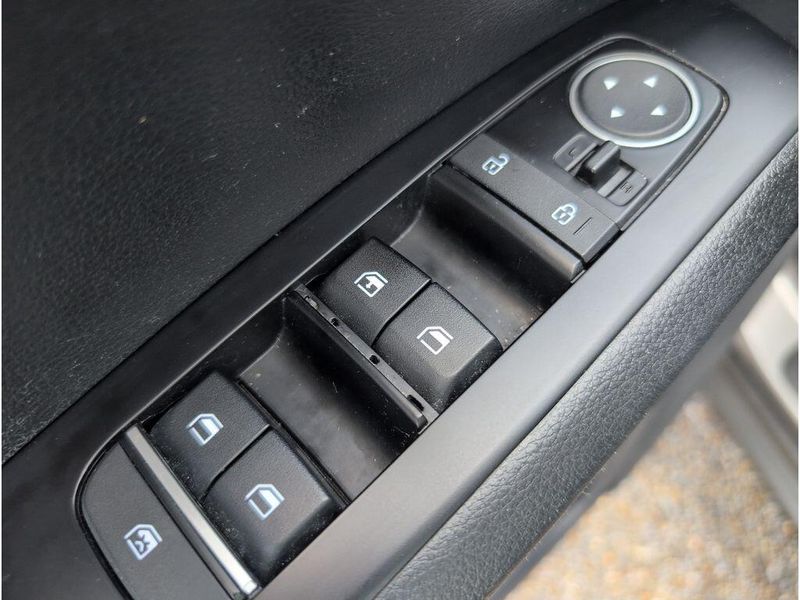 Used 2024 Kia Soul LXImage 12