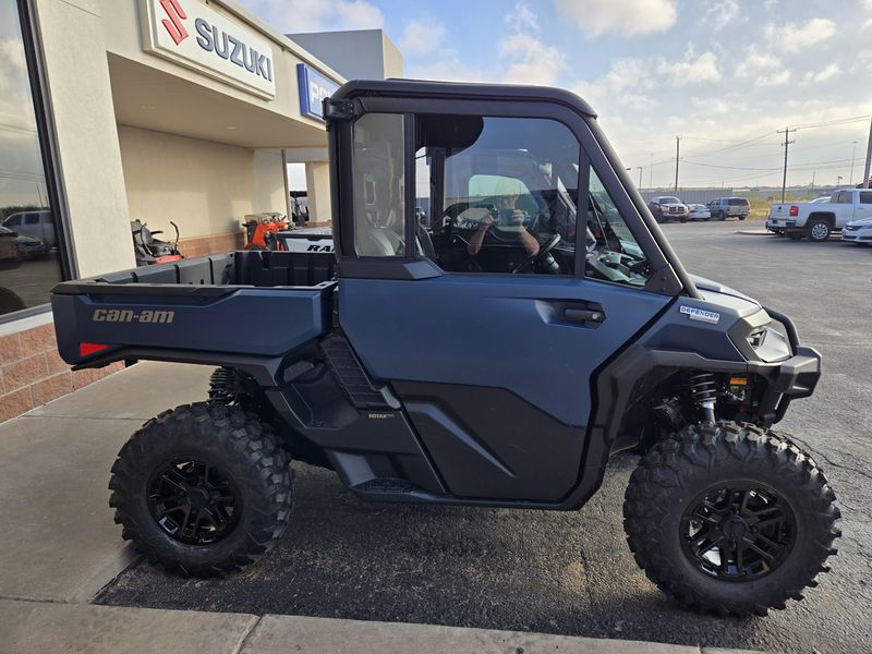 NEW 2026 CAN-AM DEFENDER LIMITED CAB HD11 Image 2