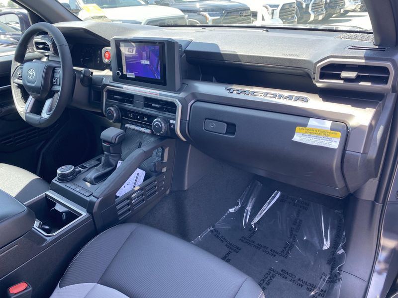 New 2025 Toyota Tacoma TRD Off RoadImage 9