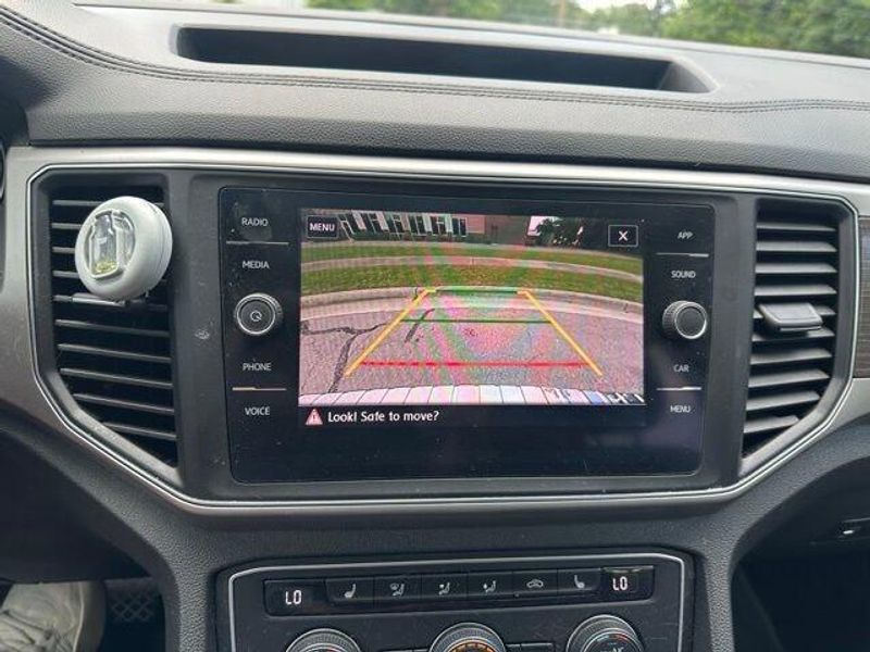 2019 Volkswagen Atlas 2.0T SE w/Technology