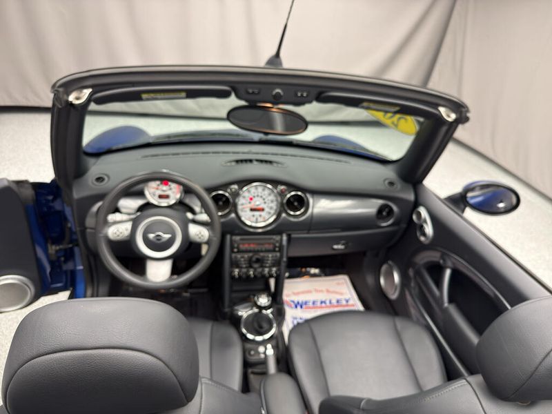 Used 2007 MINI Cooper BaseImage 7