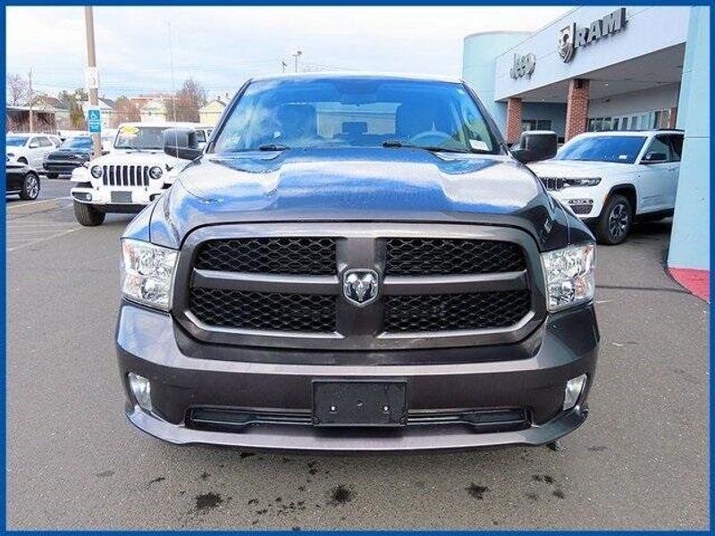 2019 RAM 1500 Classic ExpressImage 3