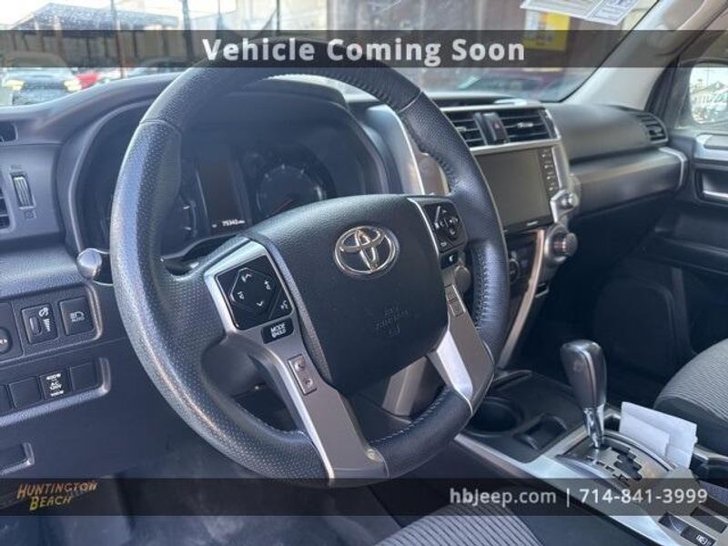 2021 Toyota 4Runner SR5Image 10