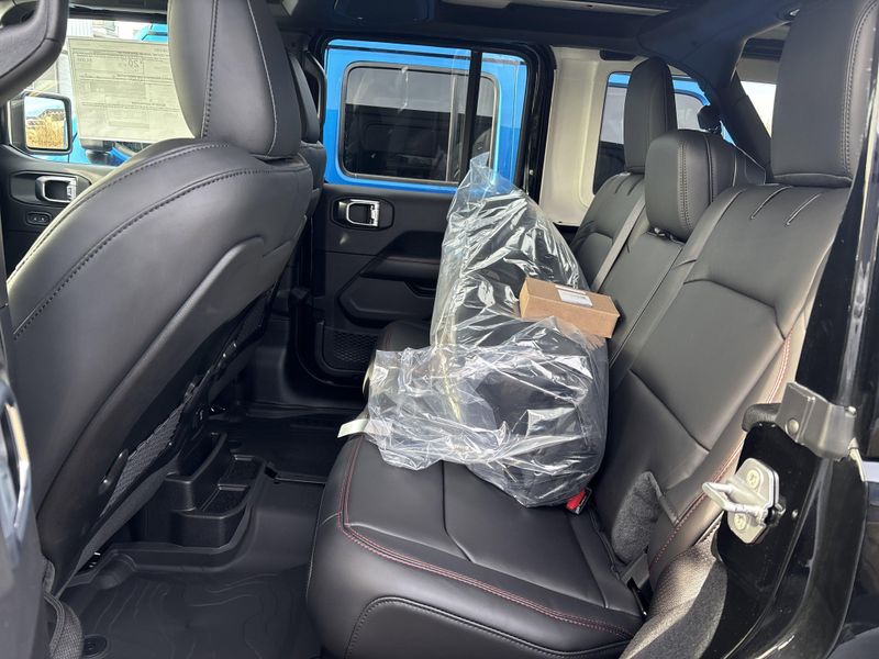 New 2026 Jeep Wrangler 4-door Rubicon XImage 28