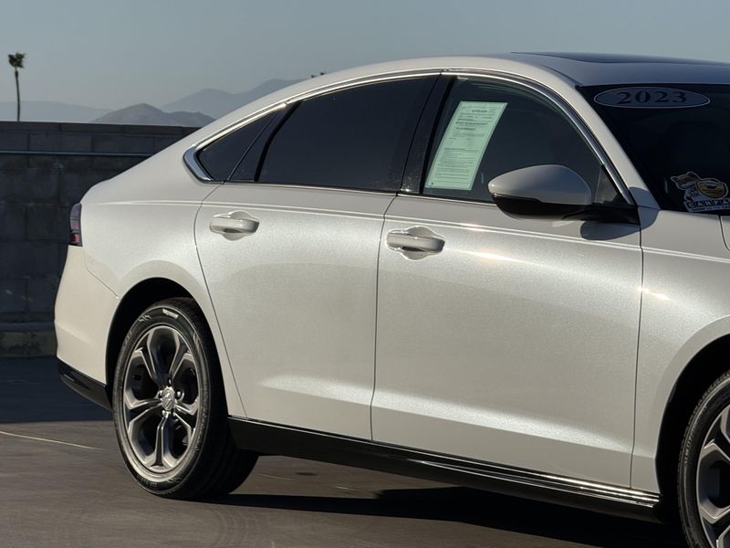 Used 2023 Honda Accord Hybrid EX-LImage 5