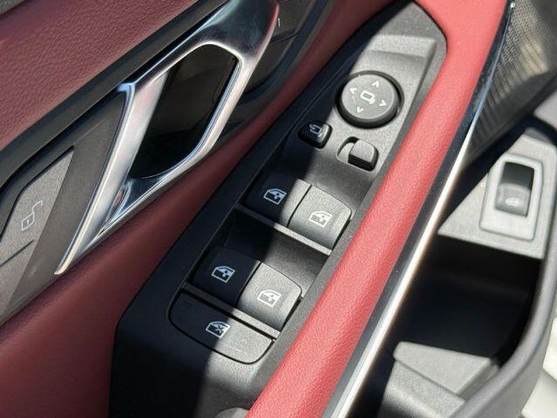 New 2026 BMW 3 Series 330iImage 16
