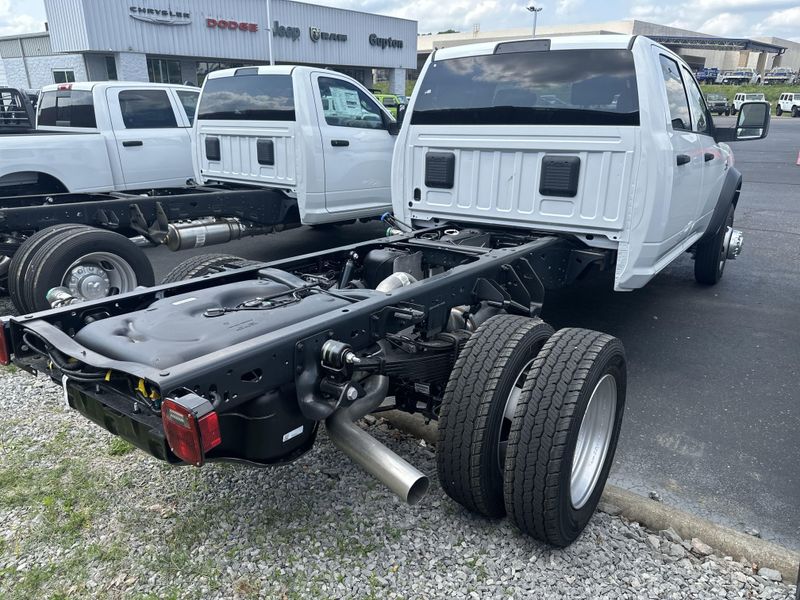 2025 RAM 4500 Tradesman Chassis Crew Cab 4x4 60