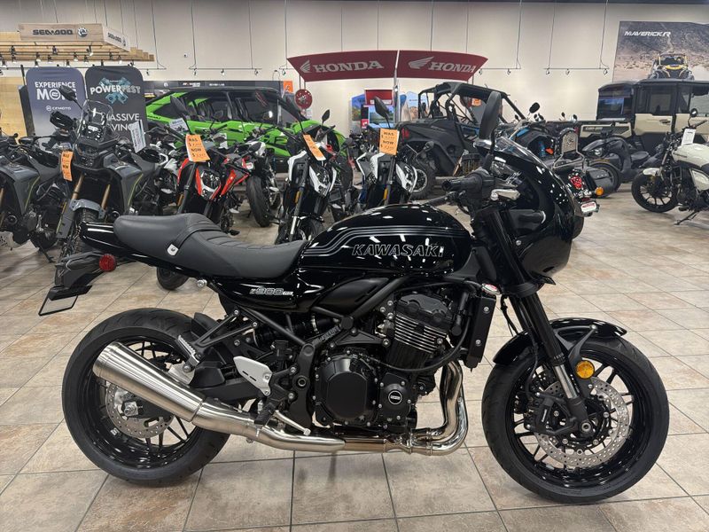 New 2026 Kawasaki Z900RS CAFE ABS Image 18