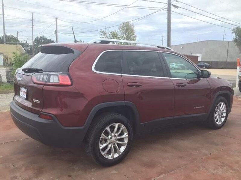 Used 2019 Jeep Cherokee LatitudeImage 5