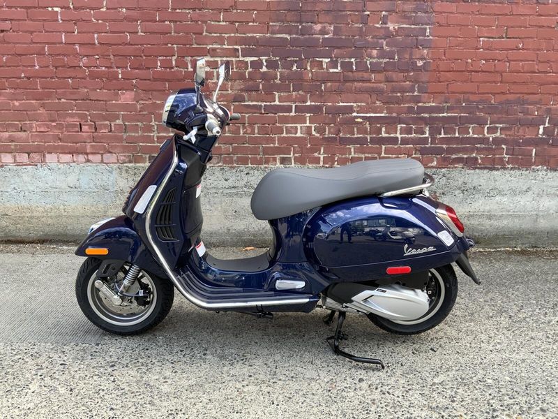 New 2027 Vespa GTS 310 
