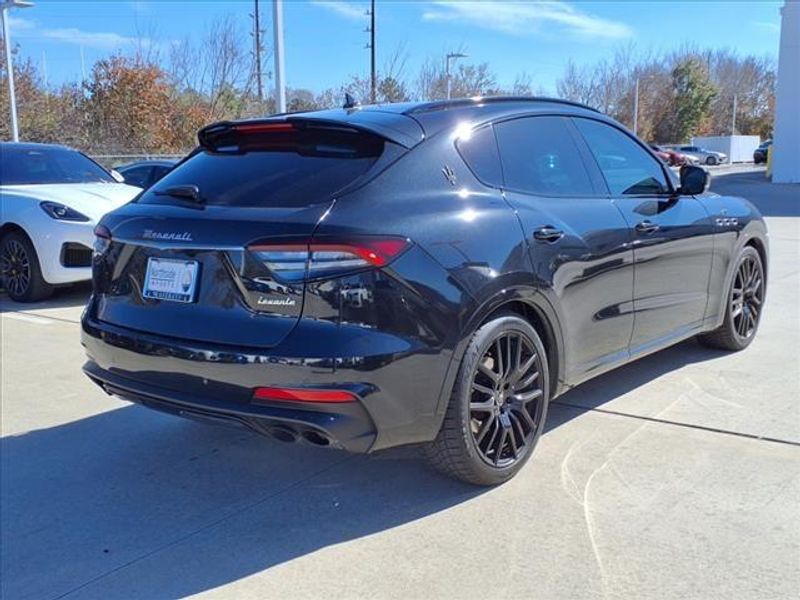 2022 Maserati Levante GTImage 13