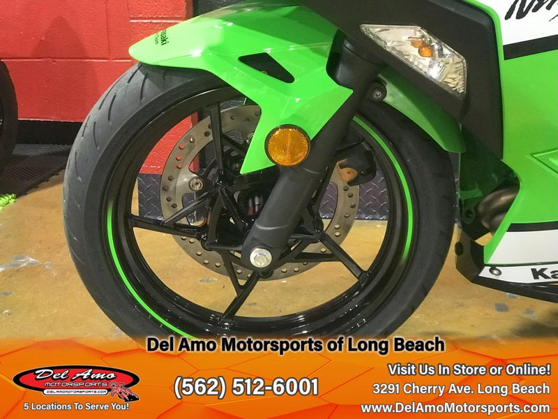 2025 Kawasaki NINJA 500 KRT EDITION Image 2