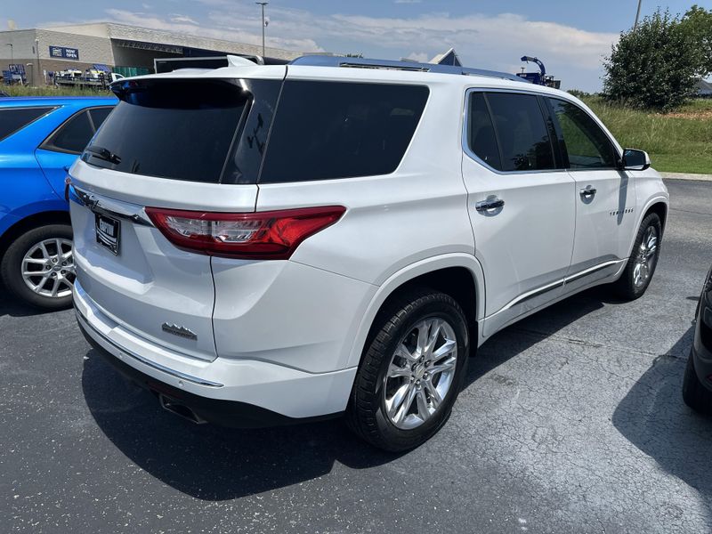 Used 2019 Chevrolet Traverse High CountryImage 9