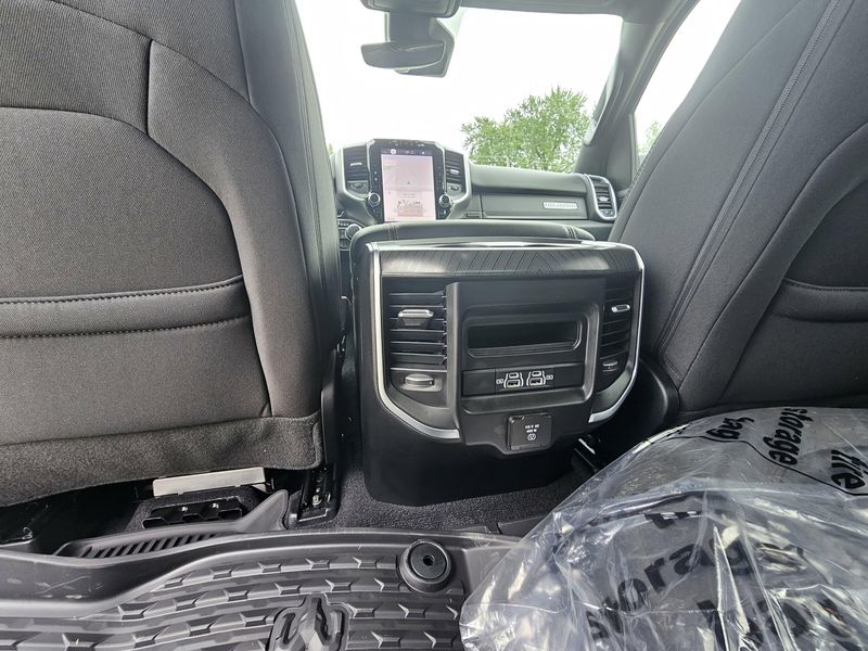 2025 RAM 1500 Big HornImage 11