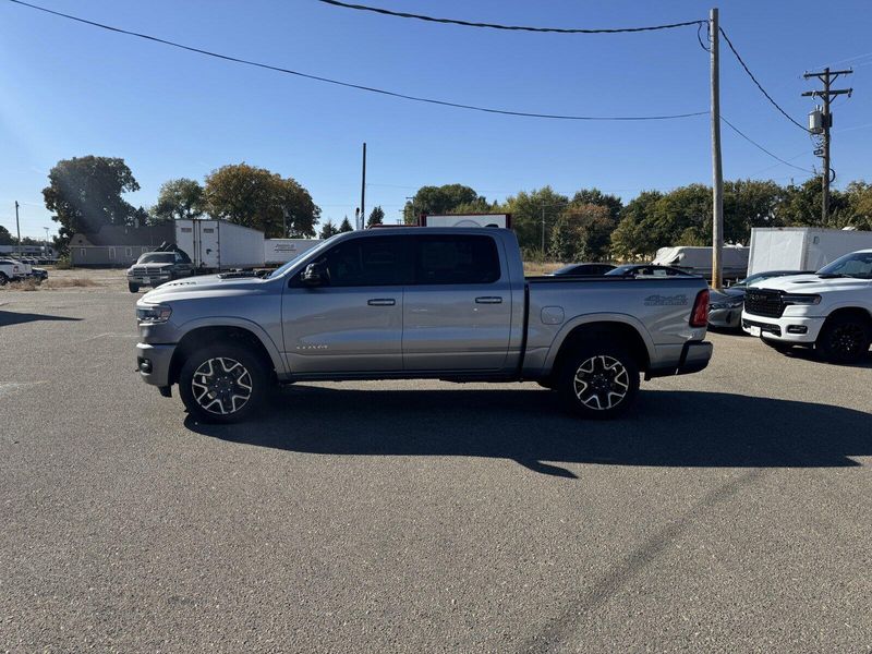 2025 RAM 1500 Laramie Crew Cab 4x4 5