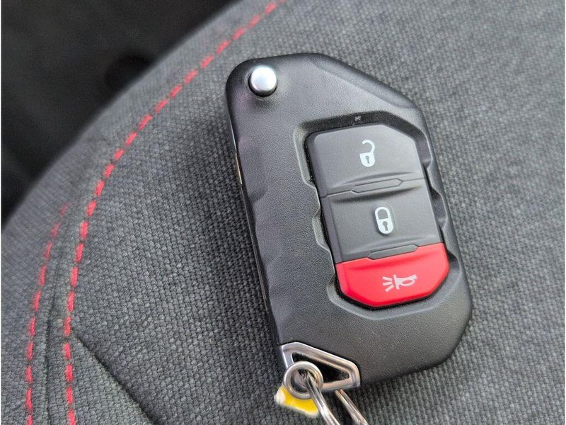 Used 2024 Jeep Wrangler RubiconImage 22