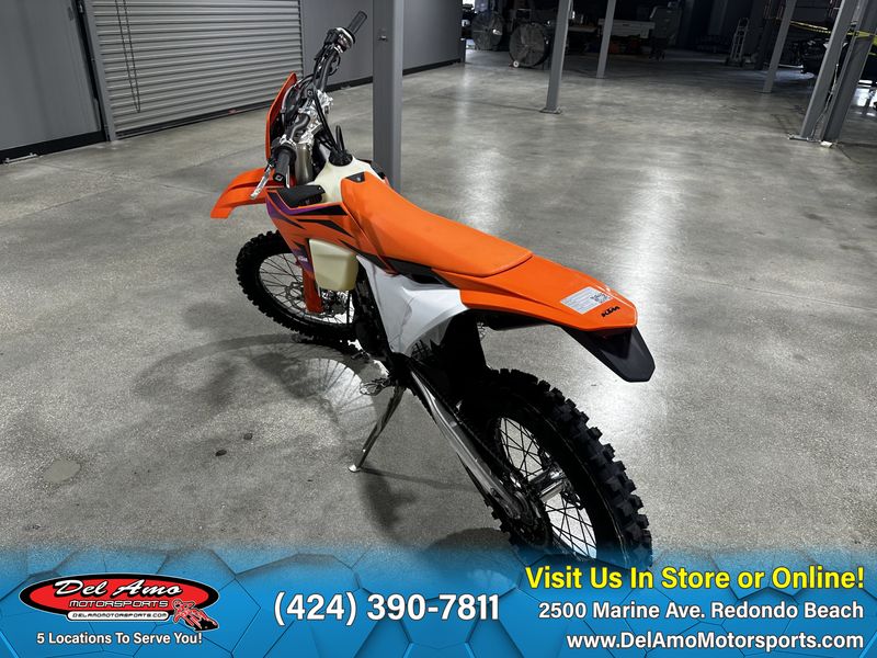 2024 KTM 500 XW-F  in a ORANGE exterior color. Del Amo Motorsports of Redondo Beach (424) 304-1660 delamomotorsports.com 