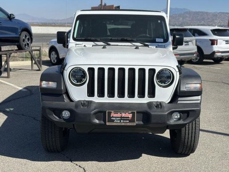 Used 2023 Jeep Wrangler SportImage 8
