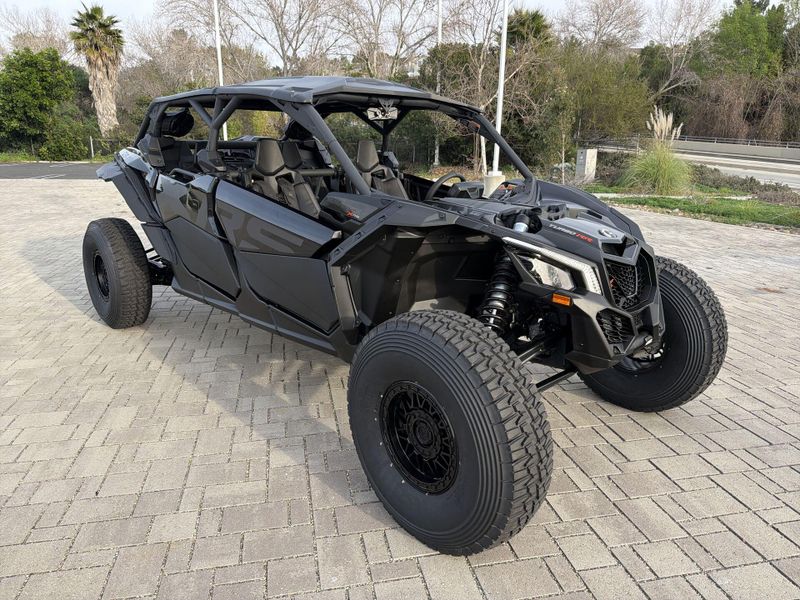 New 2025 Can-Am MAVERICK X3 MAX X RS TURBO RR SMART-SHOX Image 11