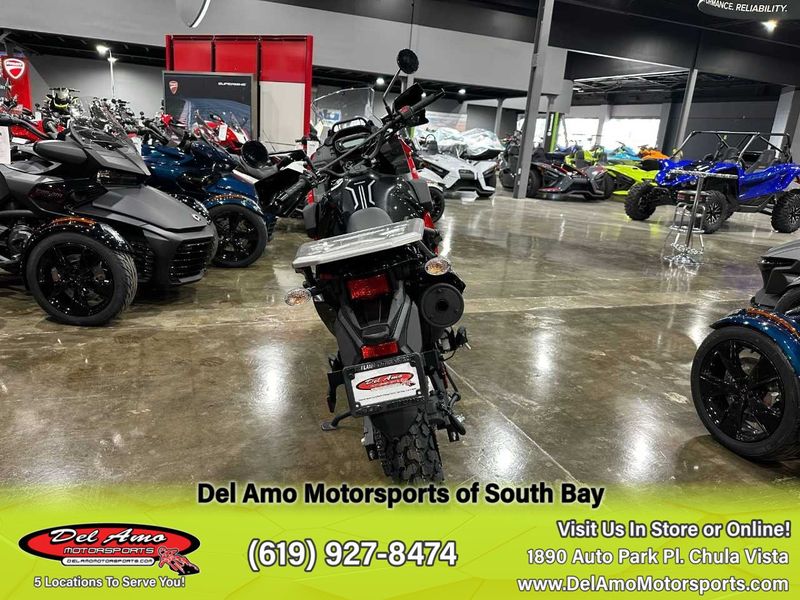 2024 Kawasaki KL650GRFNL-RD1  in a FIRECRACKER RED/METALLIC CARBON GRAY exterior color. Del Amo Motorsports of South Bay (619) 547-1937 delamomotorsports.com 