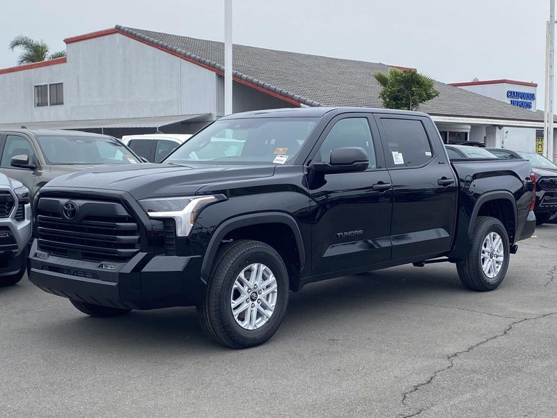 New 2025 Toyota Tundra SR5Image 6