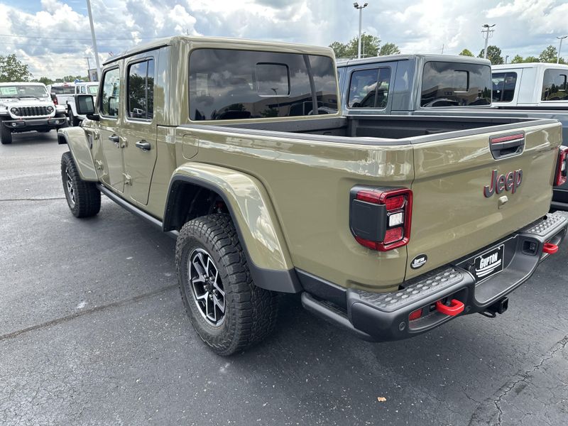 New 2025 Jeep Gladiator Rubicon X 4x4Image 11