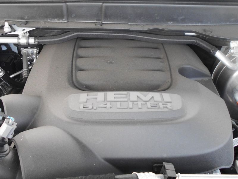 2024 RAM 2500 Tradesman Crew Cab 4x4 6