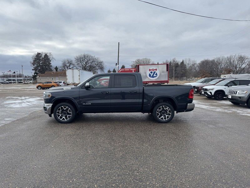 2025 RAM 1500 LaramieImage 5