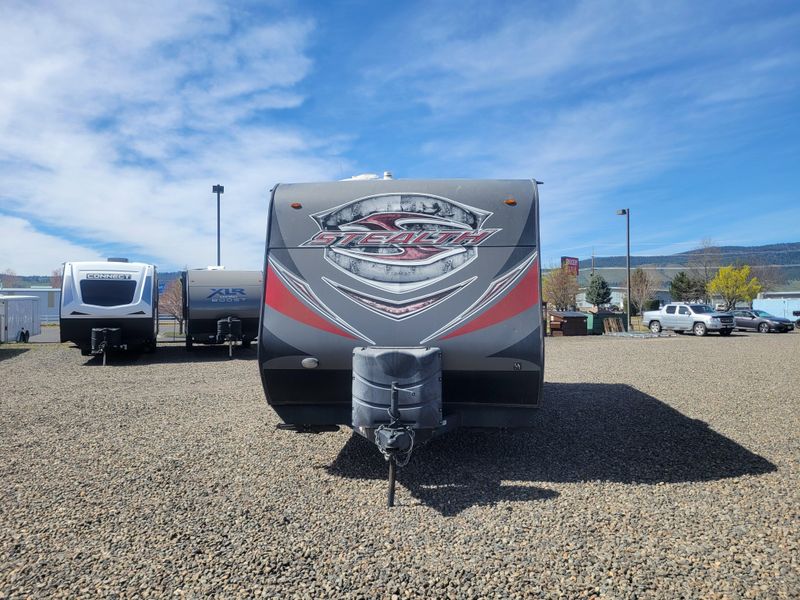 Used 2015 FOREST RIVER STEALTH 1913 Image 8