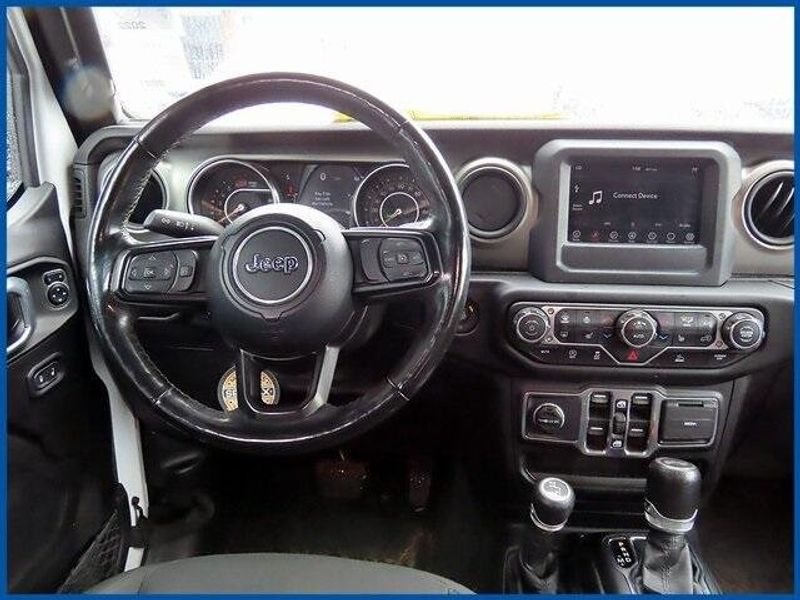 2021 Jeep Wrangler Unlimited WillysImage 11