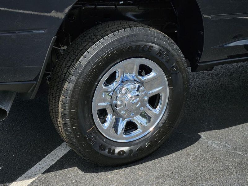 2025 RAM 2500 Tradesman Crew Cab 4x4 6
